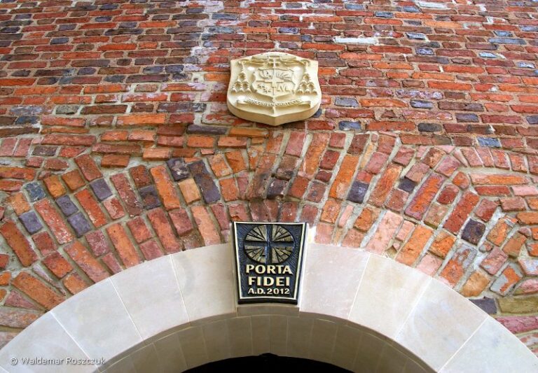 porta-fidei
