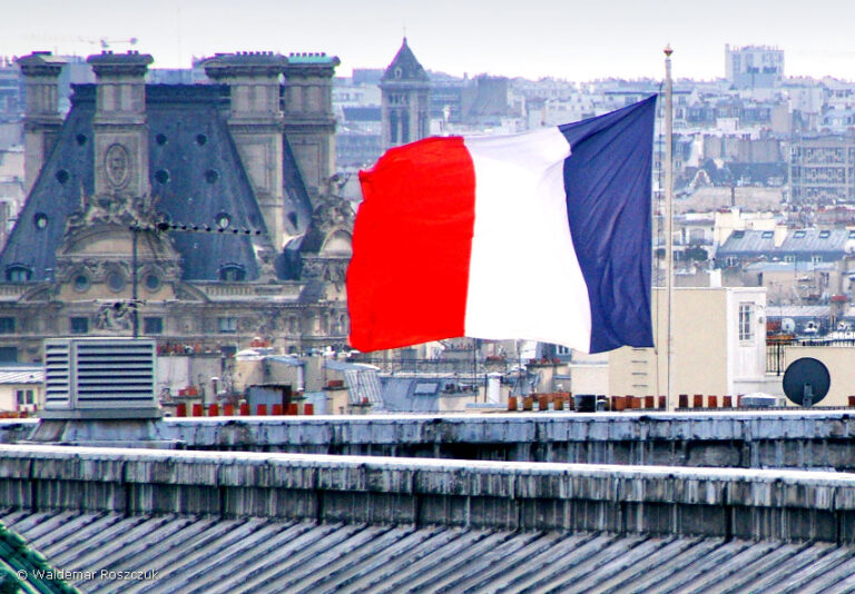 flaga-fr-paris