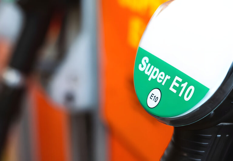e10